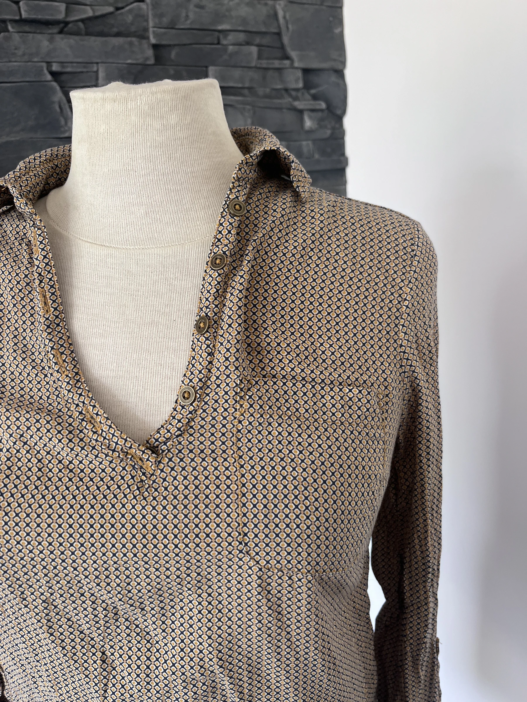 Blusa Bonobo estampada - Talla XS - ligera y a la moda – photo 2